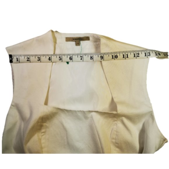 RW&CO., white dress with peach belt, size 4 - Picture 8 of 8